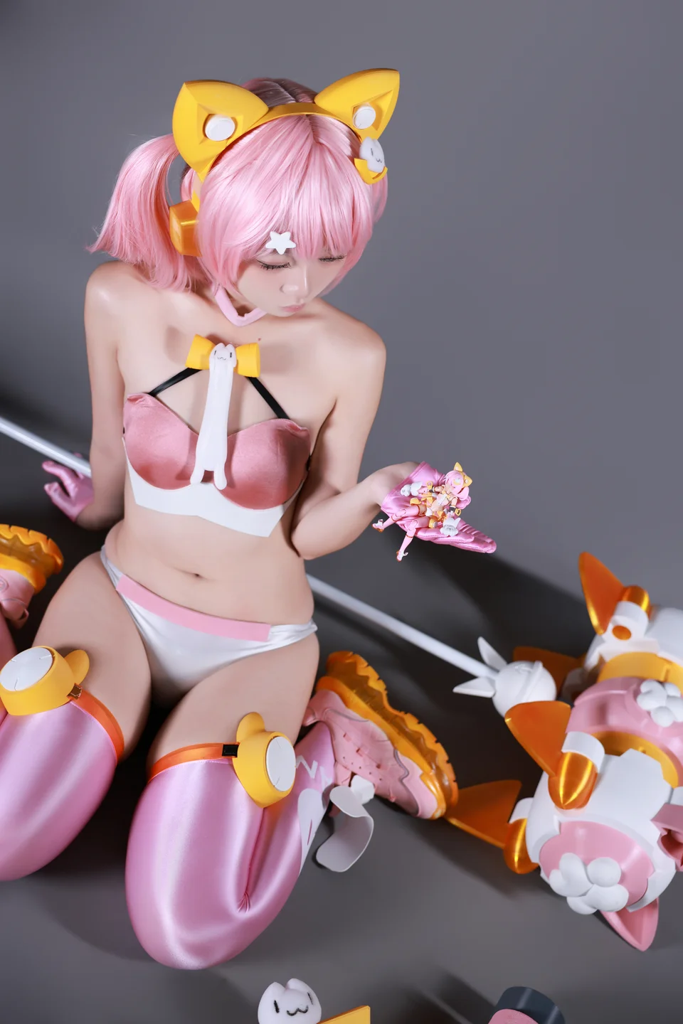 G44不会受伤_No_166_女神装置Puni_Mofu猫猫_54P_762MB tg@simisebaiai 【丝足阁】048.webp